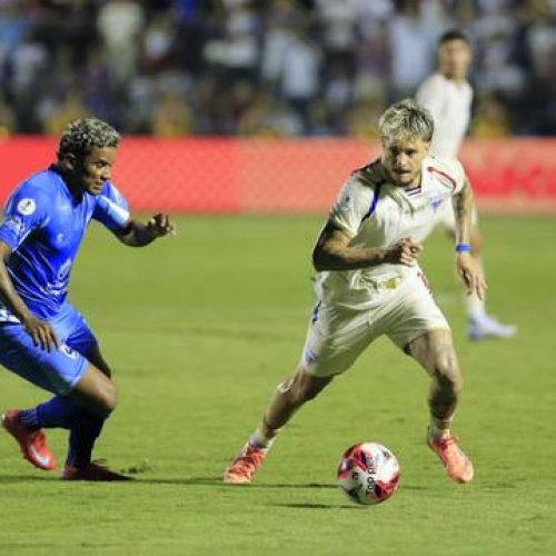 Fortaleza vence a segunda partida consecutiva e assume a liderança do grupo A no cearense