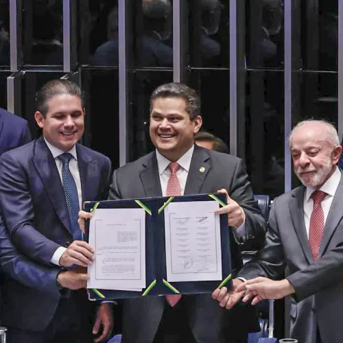 Congresso oficializa fim da escala 6×1