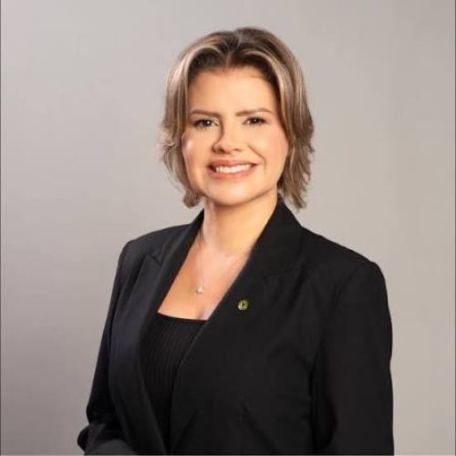 Michele Queiroz, prefeita de Beberibe, mostra sua força e ajuda na eleição de seus candidatos