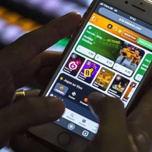 Sites e aplicativos de bets começam a sair do ar no Brasil nesta terça-feira (6)